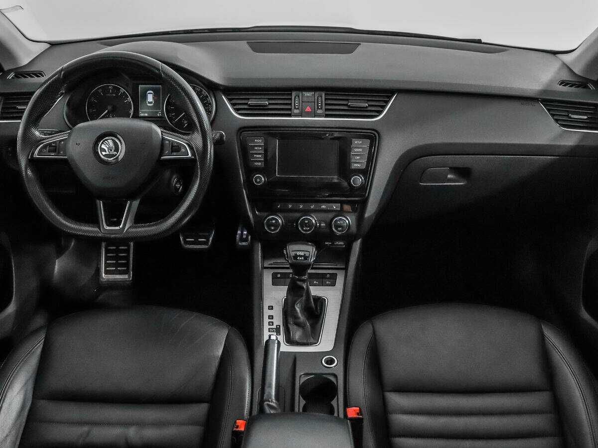 Skoda Octavia с пробегом — 2015 год. Фото: #11