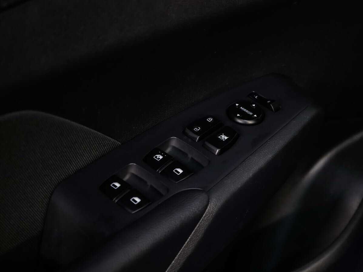 Hyundai Solaris с пробегом — 2018 год. Фото: #13