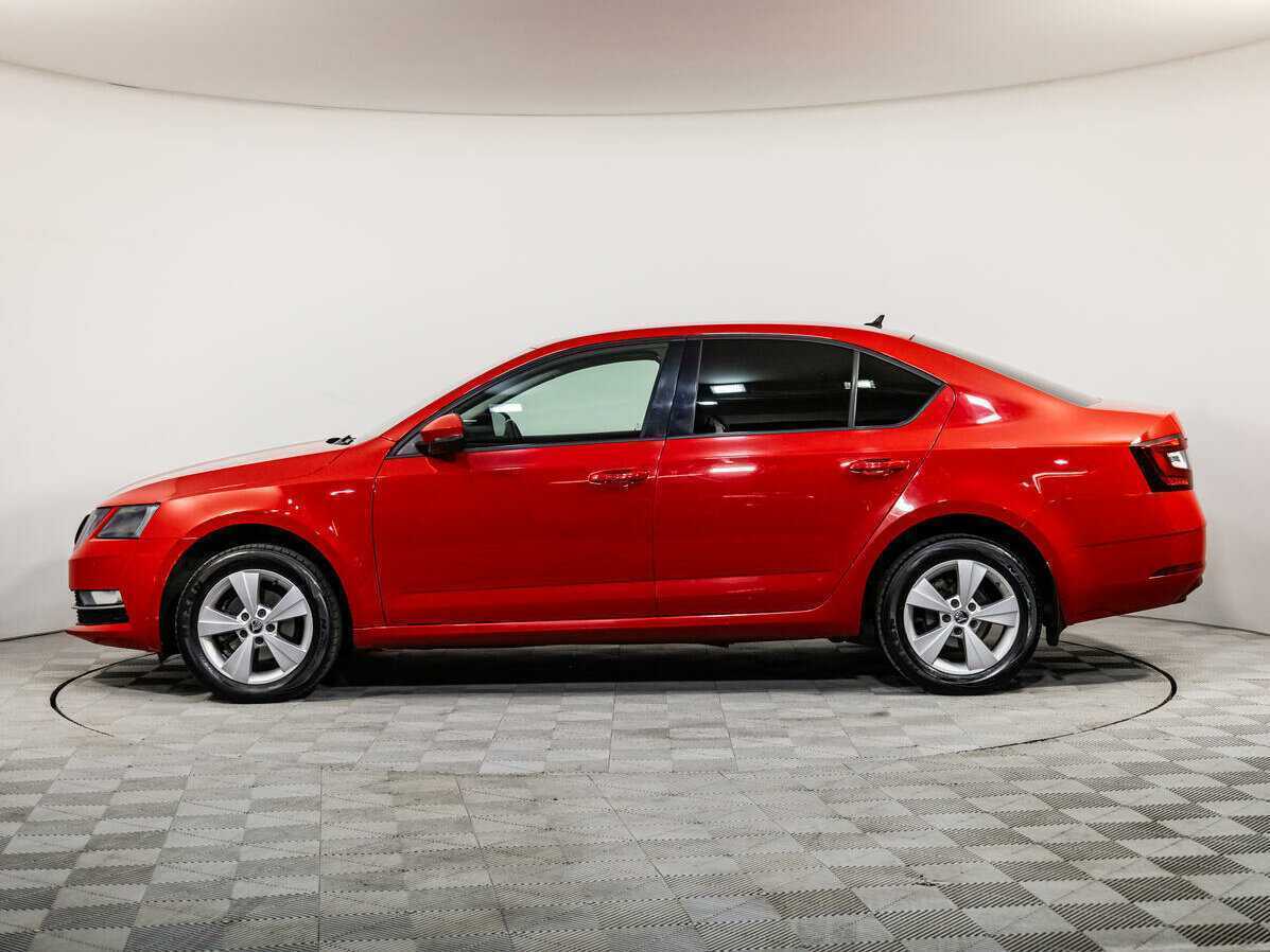 Skoda Octavia с пробегом — 2017 год. Фото: #6