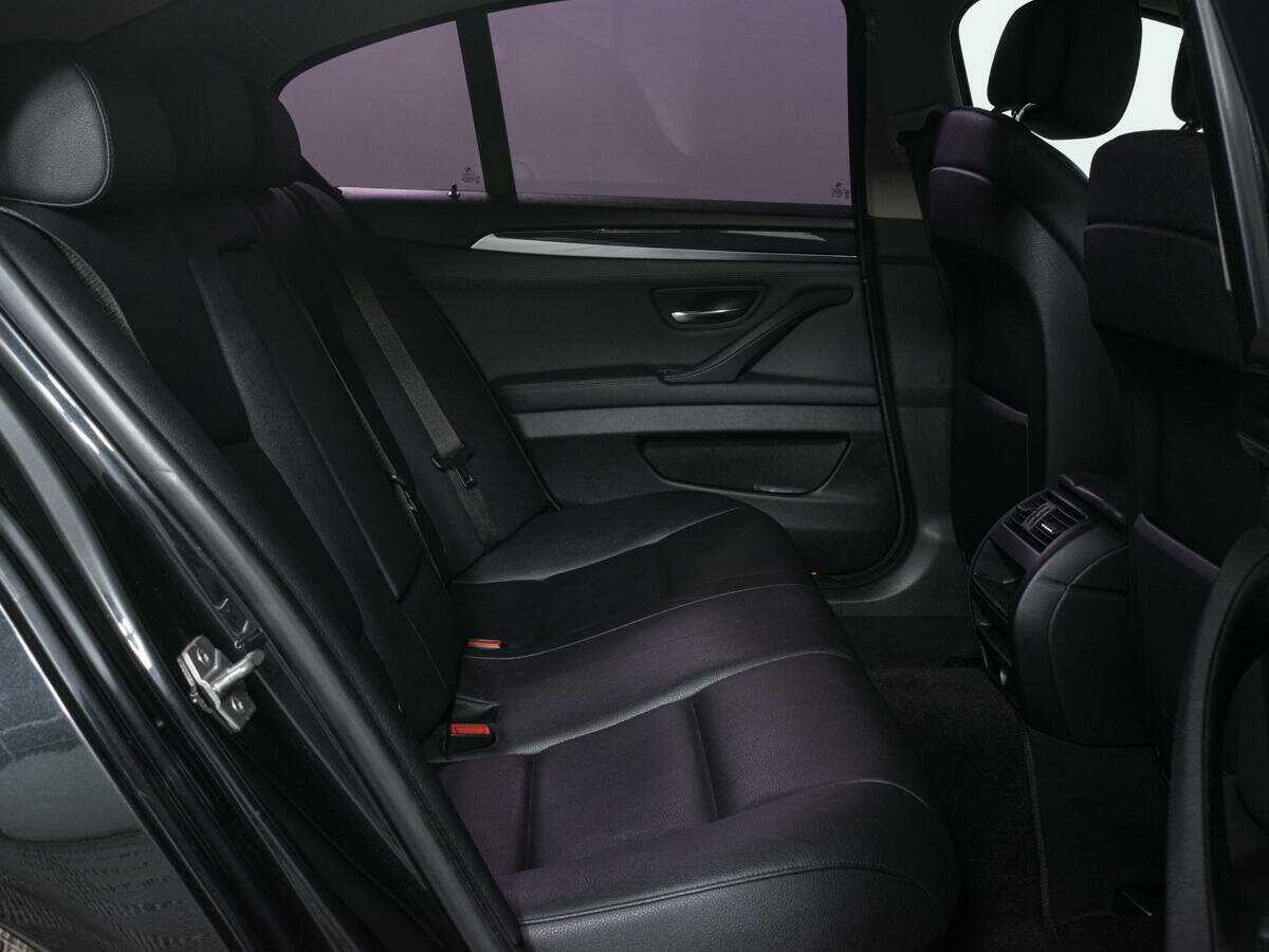 BMW 5 серии с пробегом — 2013 год. Фото: #11