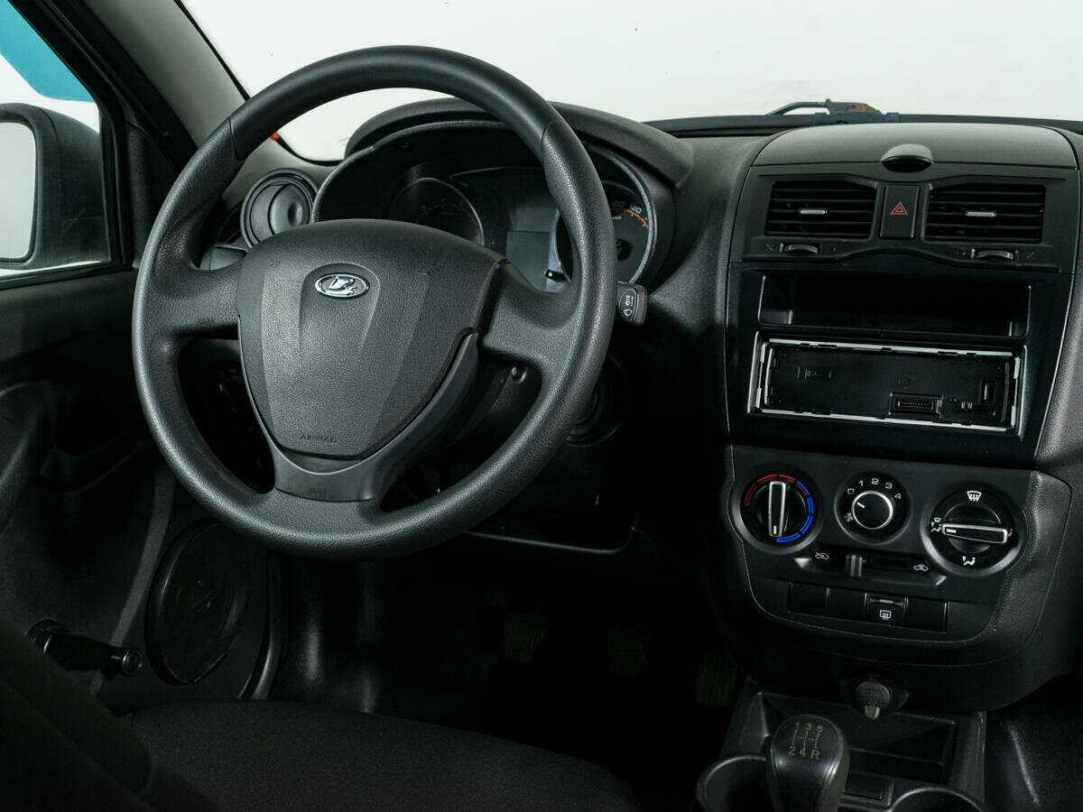 Lada (ВАЗ) Granta с пробегом — 2018 год. Фото: #8