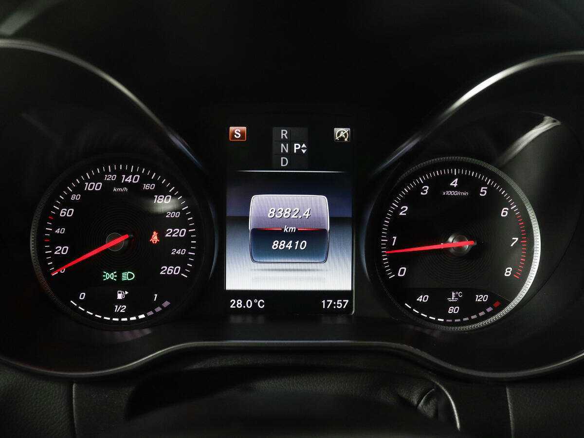 Mercedes-Benz C-Класс с пробегом — 2017 год. Фото: #8