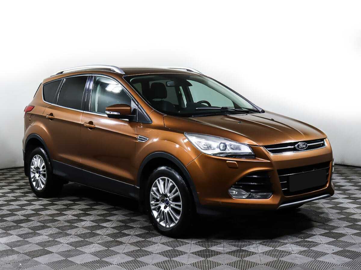 Ford Kuga с пробегом — 2014 год. Фото: #1