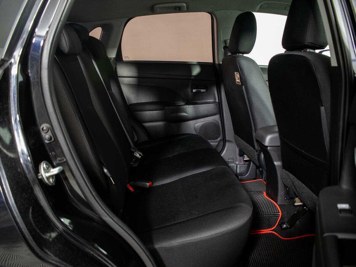 Mitsubishi ASX с пробегом — 2014 год. Фото: #9