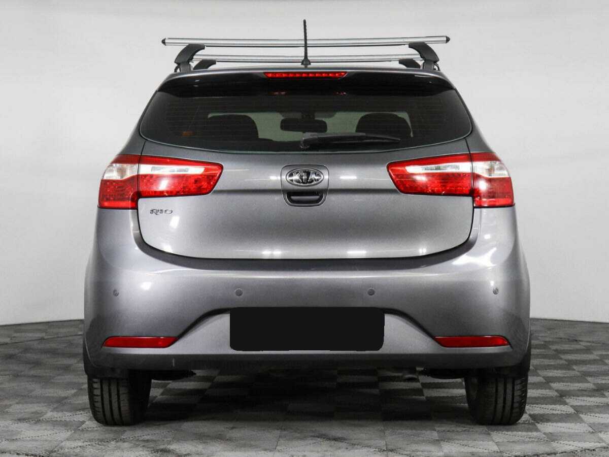 Kia Rio с пробегом — 2012 год. Фото: #5