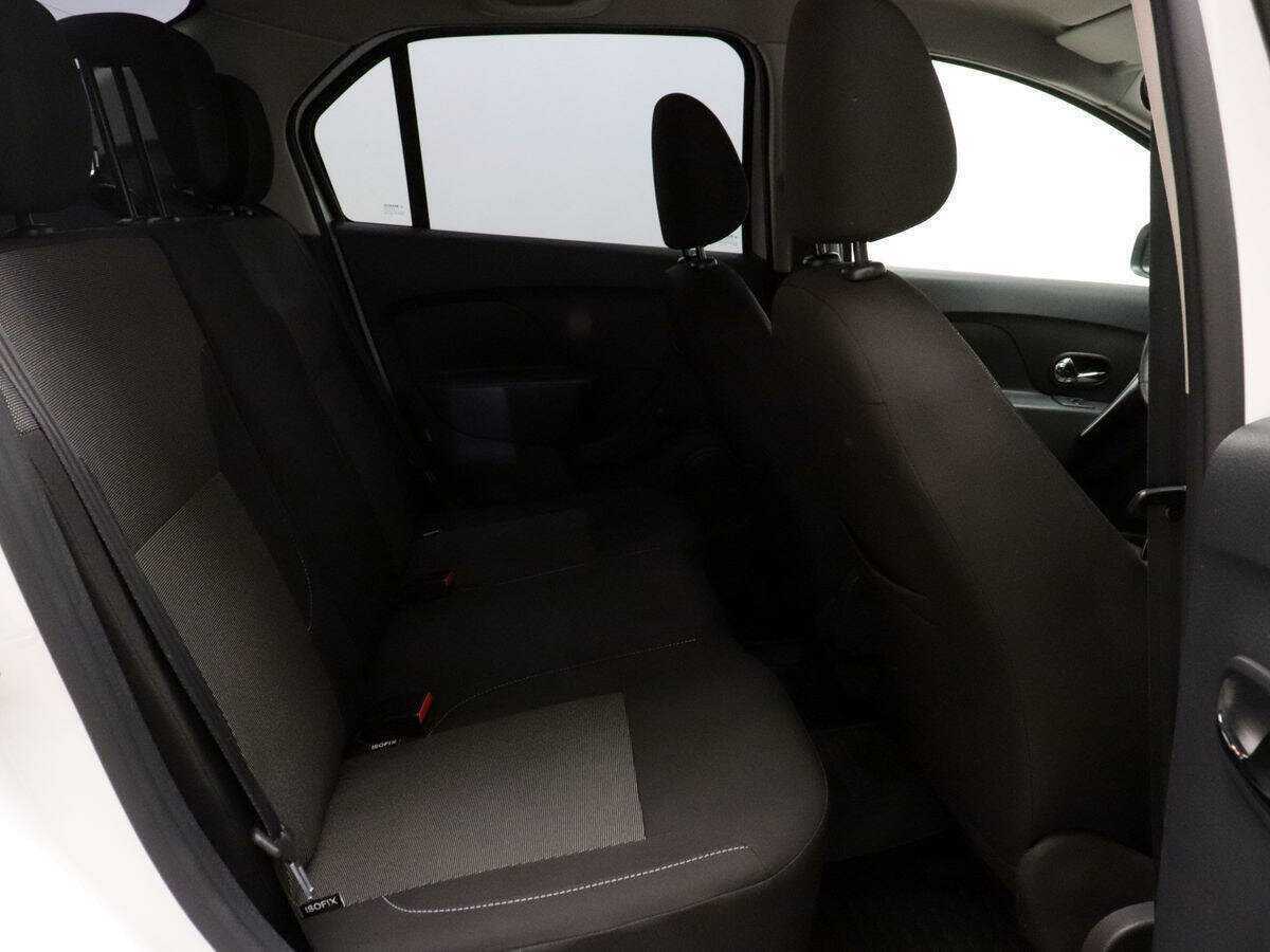 Renault Logan с пробегом — 2020 год. Фото: #7