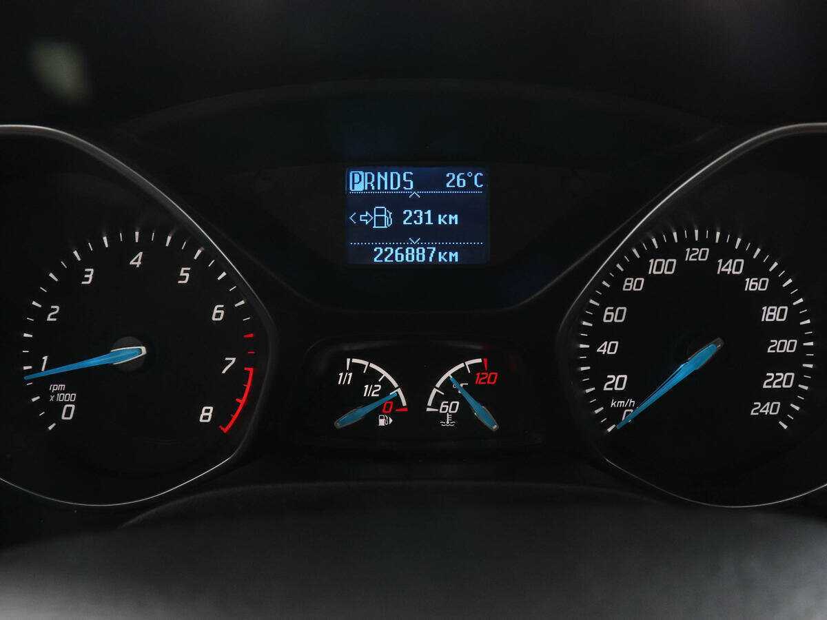 Ford Focus с пробегом — 2013 год. Фото: #10