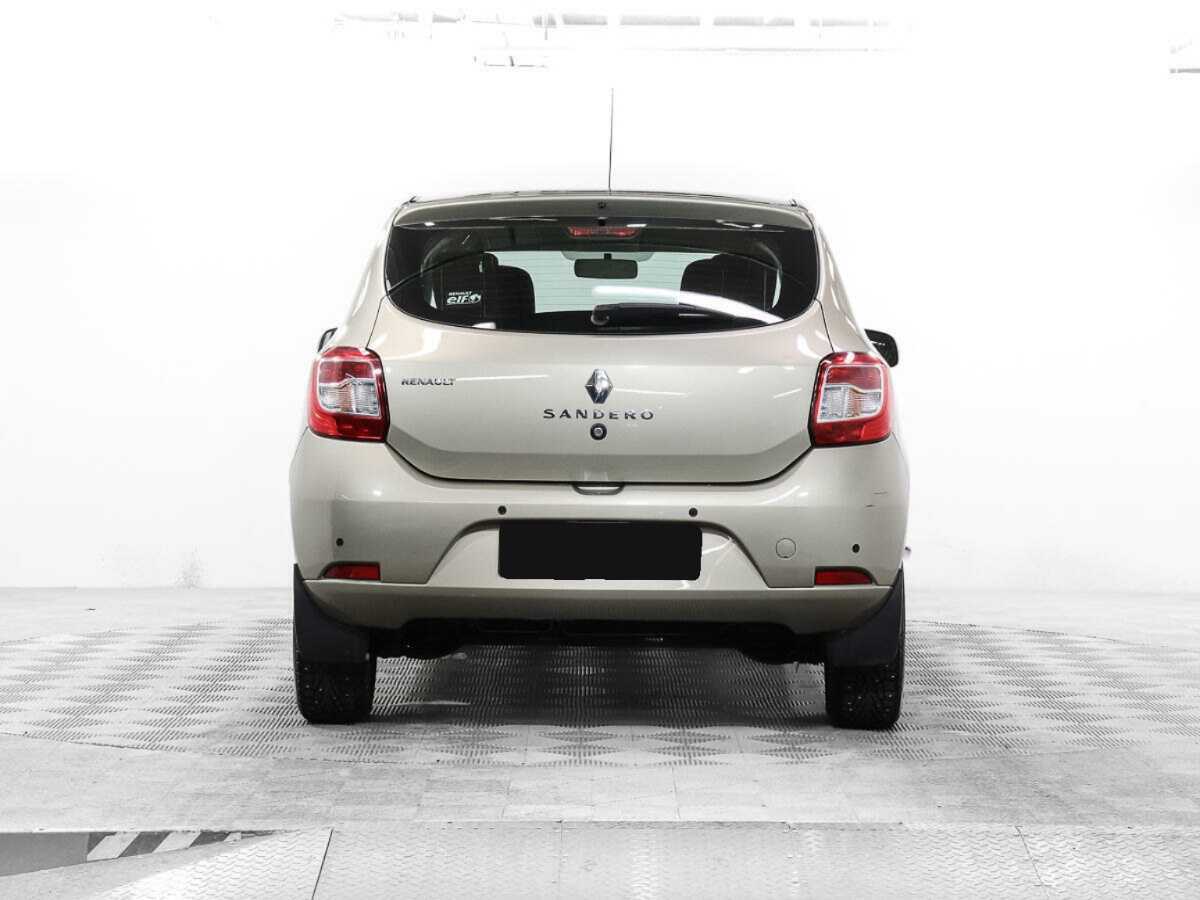 Renault Sandero с пробегом — 2019 год. Фото: #5