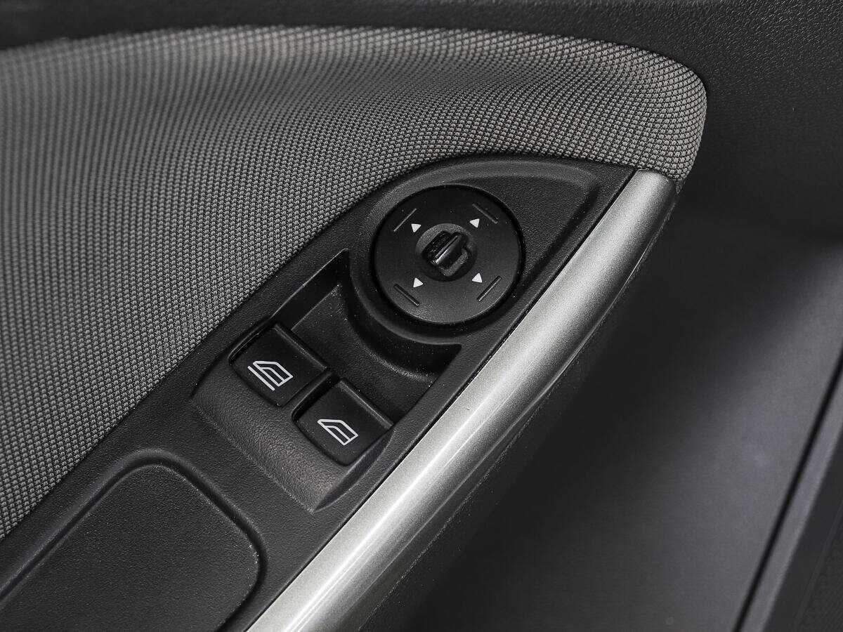 Ford Focus с пробегом — 2013 год. Фото: #15