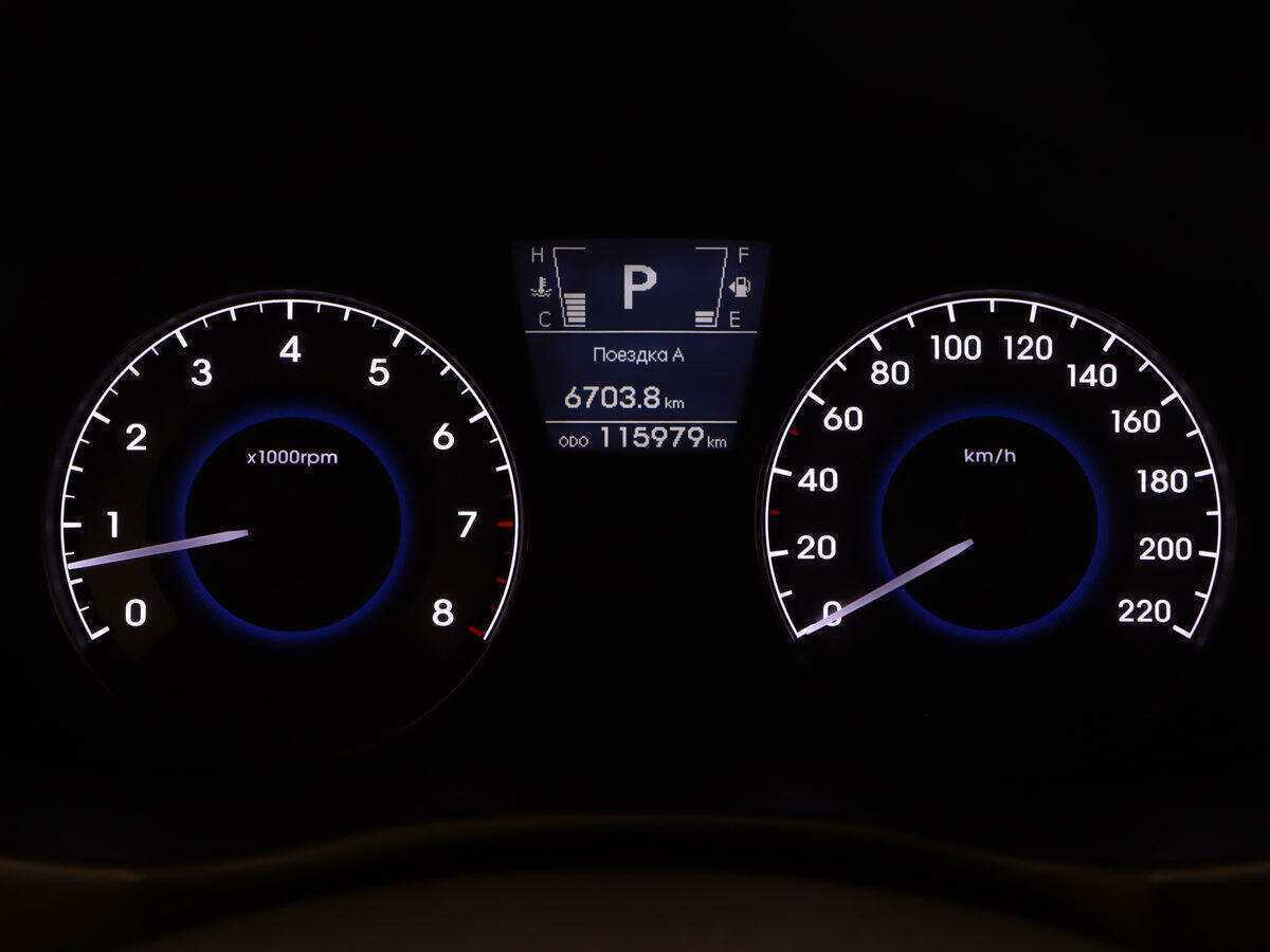 Hyundai Solaris с пробегом — 2013 год. Фото: #16