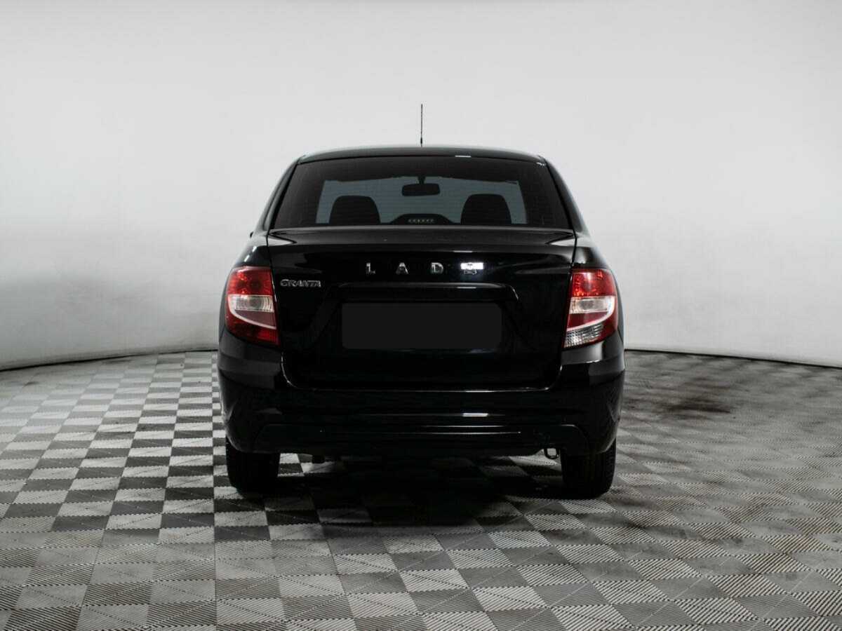 Lada (ВАЗ) Granta с пробегом — 2019 год. Фото: #4