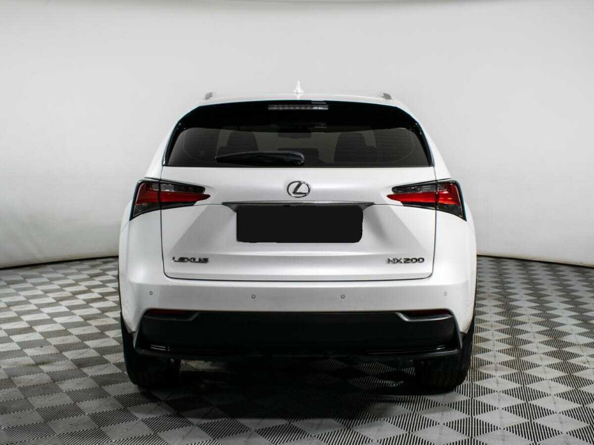 Lexus NX с пробегом — 2016 год. Фото: #4
