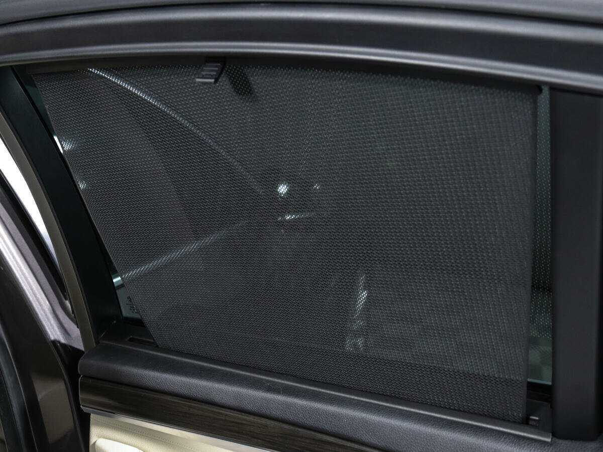 BMW 5 серии с пробегом — 2012 год. Фото: #17