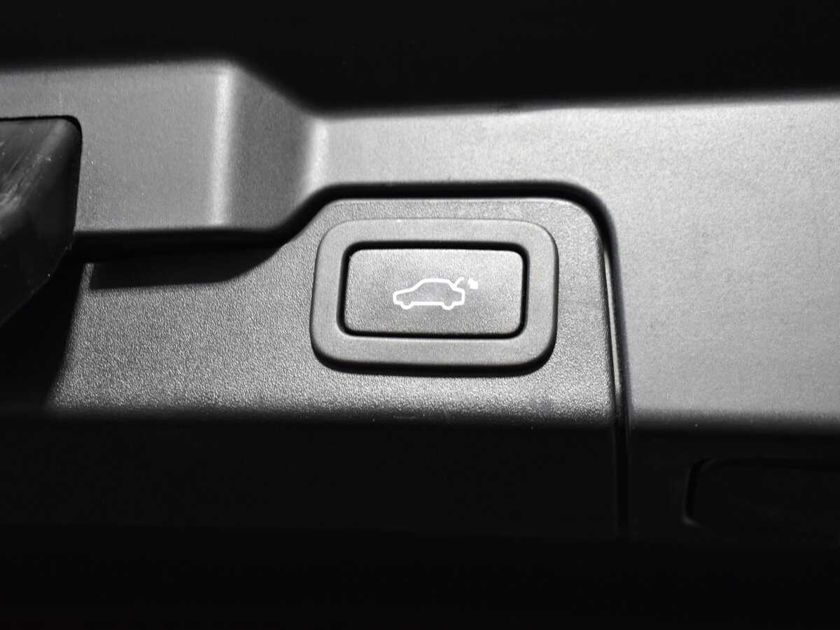 Land Rover Range Rover Evoque с пробегом — 2015 год. Фото: #6