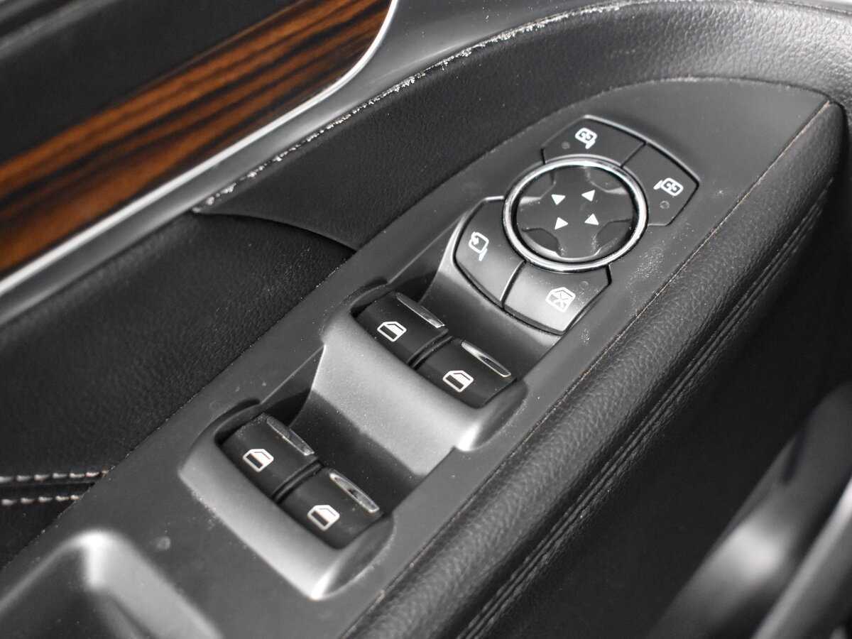 Ford Explorer с пробегом — 2018 год. Фото: #17
