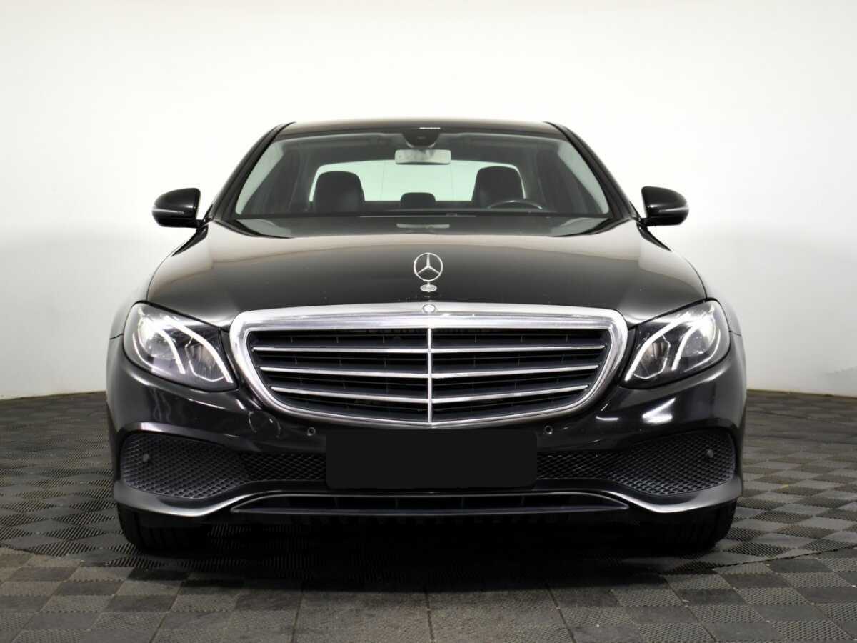 Mercedes-Benz E-Класс с пробегом — 2016 год. Фото: #1