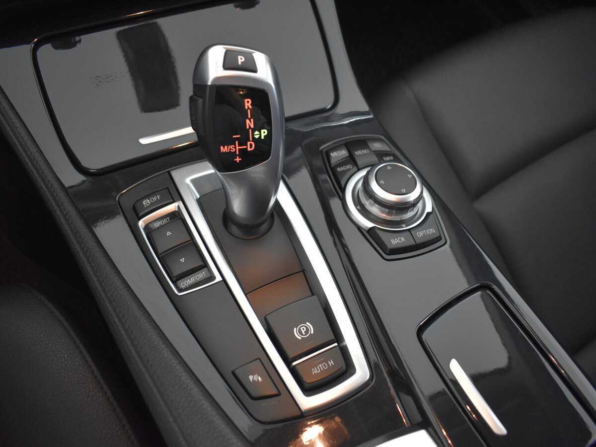 BMW 5 серии с пробегом — 2016 год. Фото: #13