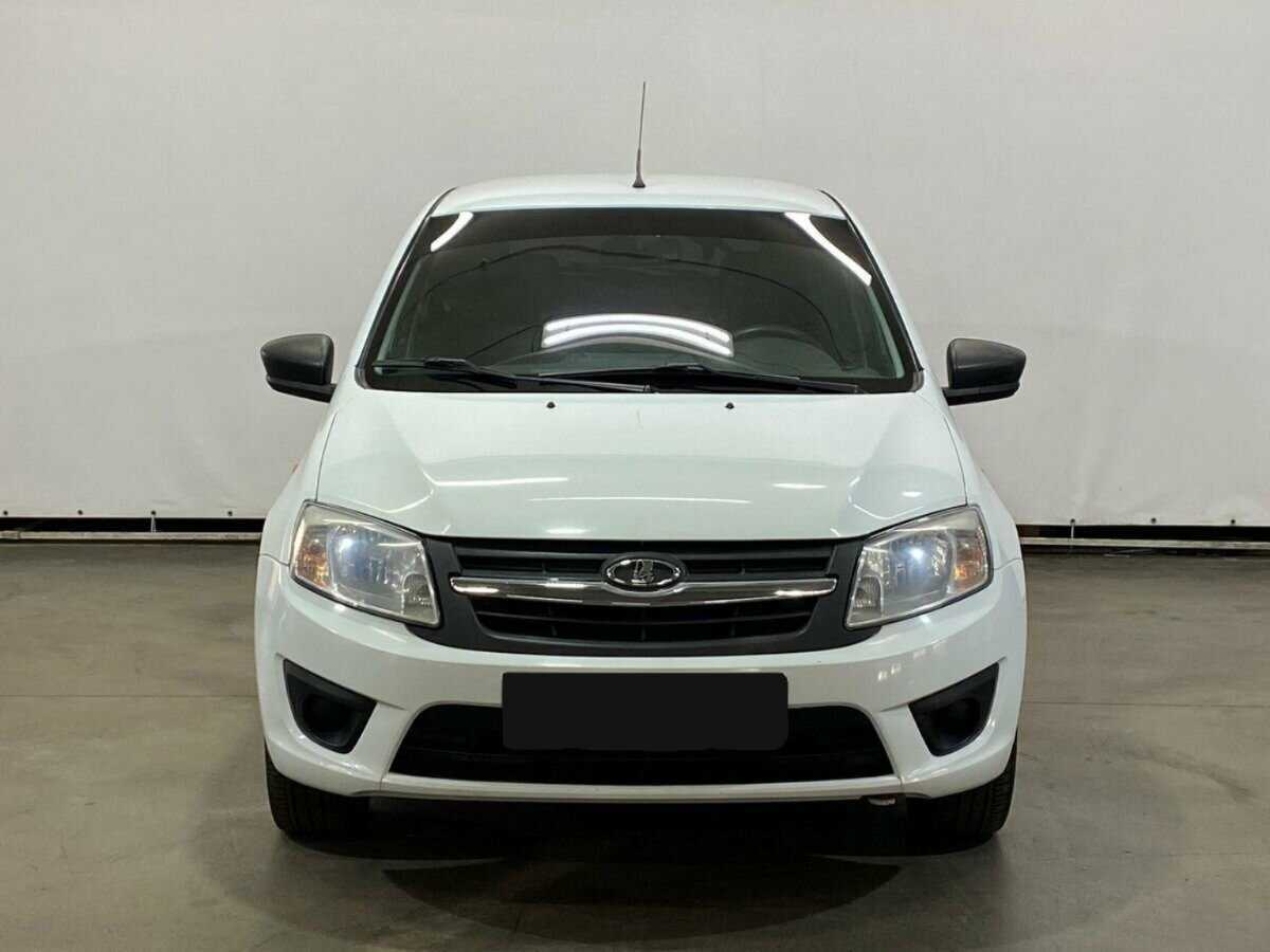 Lada (ВАЗ) Granta с пробегом — 2016 год. Фото: #1