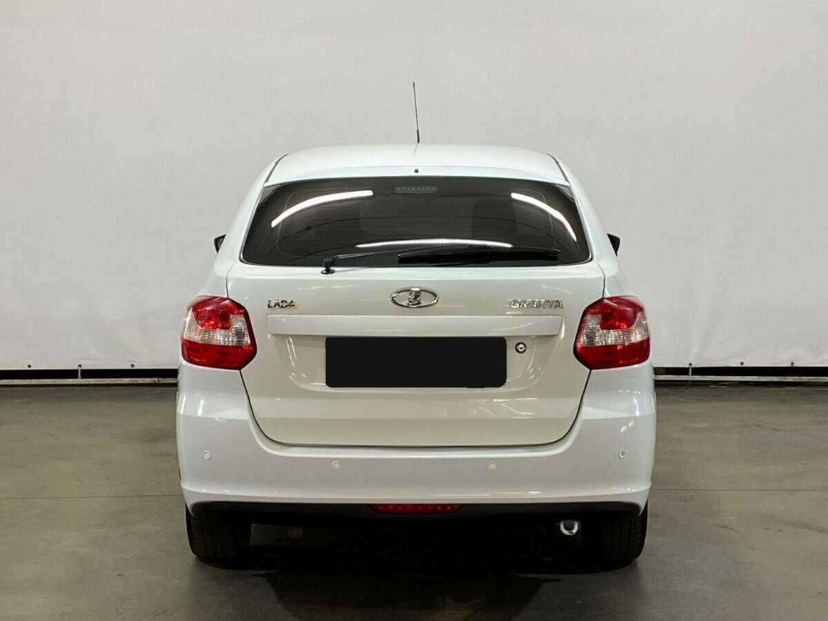 Lada (ВАЗ) Granta с пробегом — 2016 год. Фото: #5