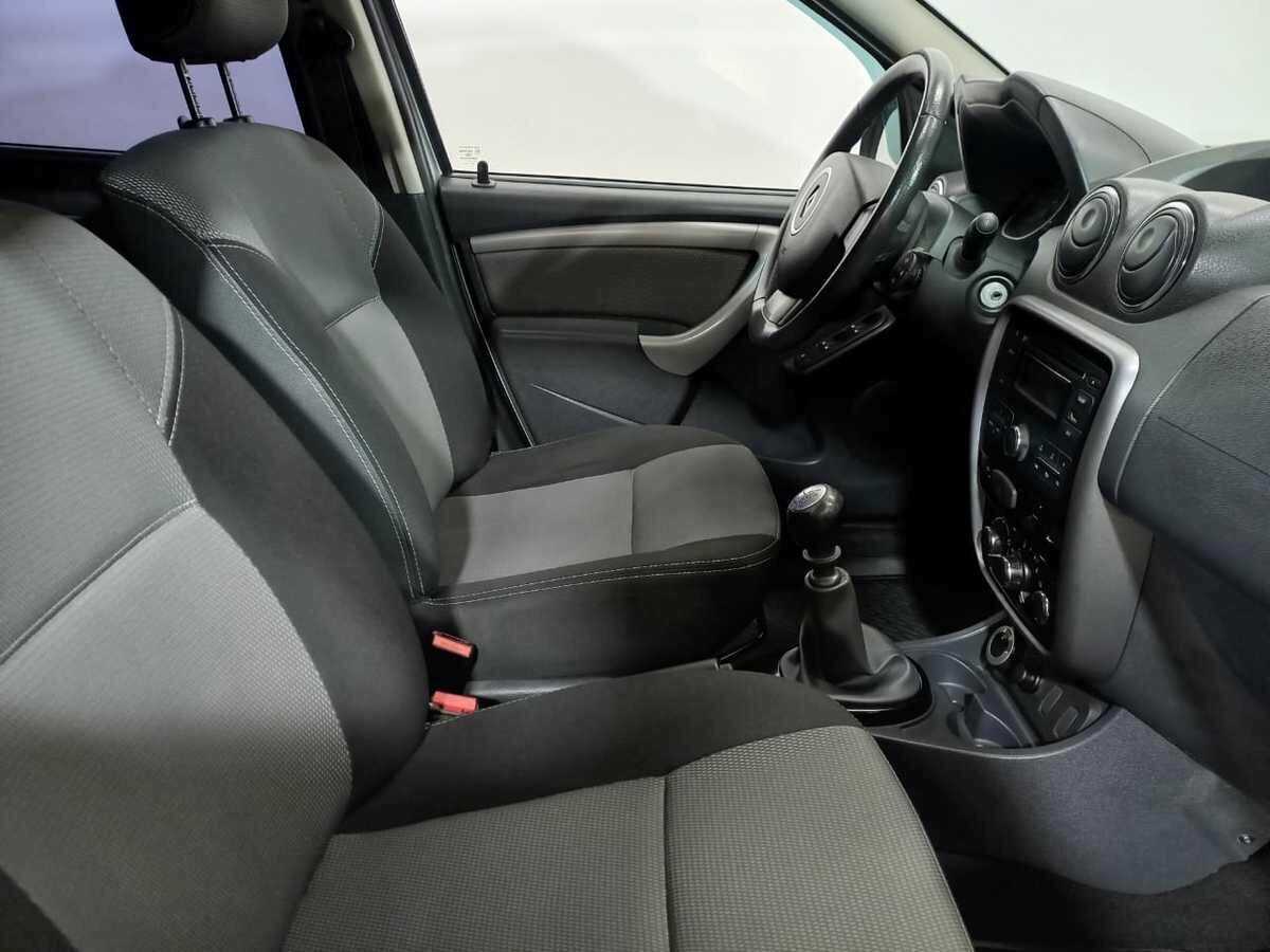 Renault Duster с пробегом — 2012 год. Фото: #8