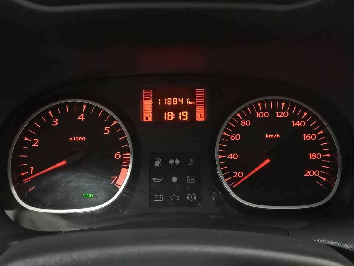 Renault Duster с пробегом — 2012 год. Фото: #10