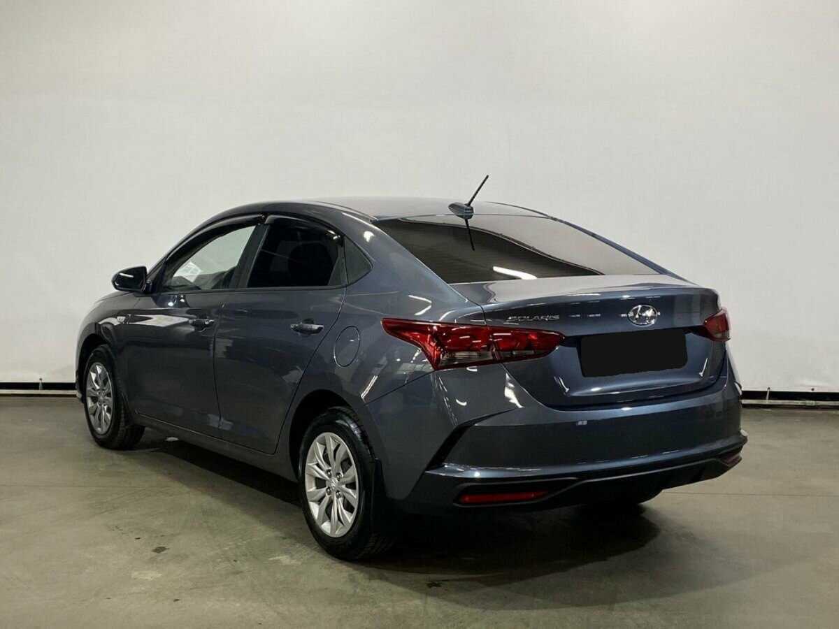 Hyundai Solaris с пробегом — 2022 год. Фото: #6