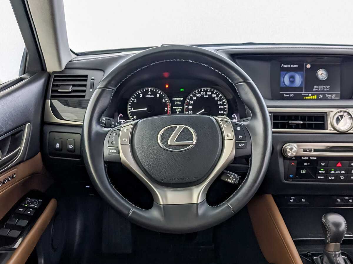 Lexus GS с пробегом — 2014 год. Фото: #17