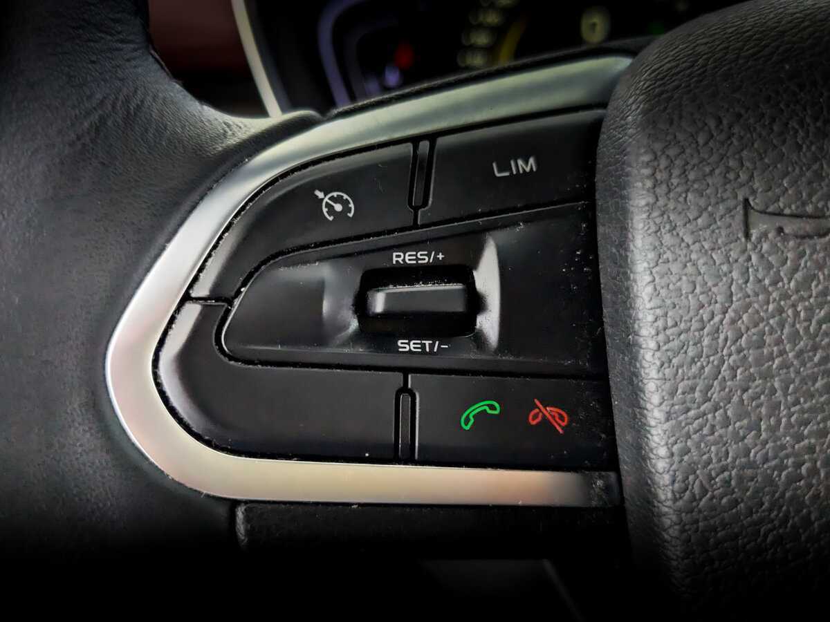 Geely Coolray с пробегом — 2020 год. Фото: #21