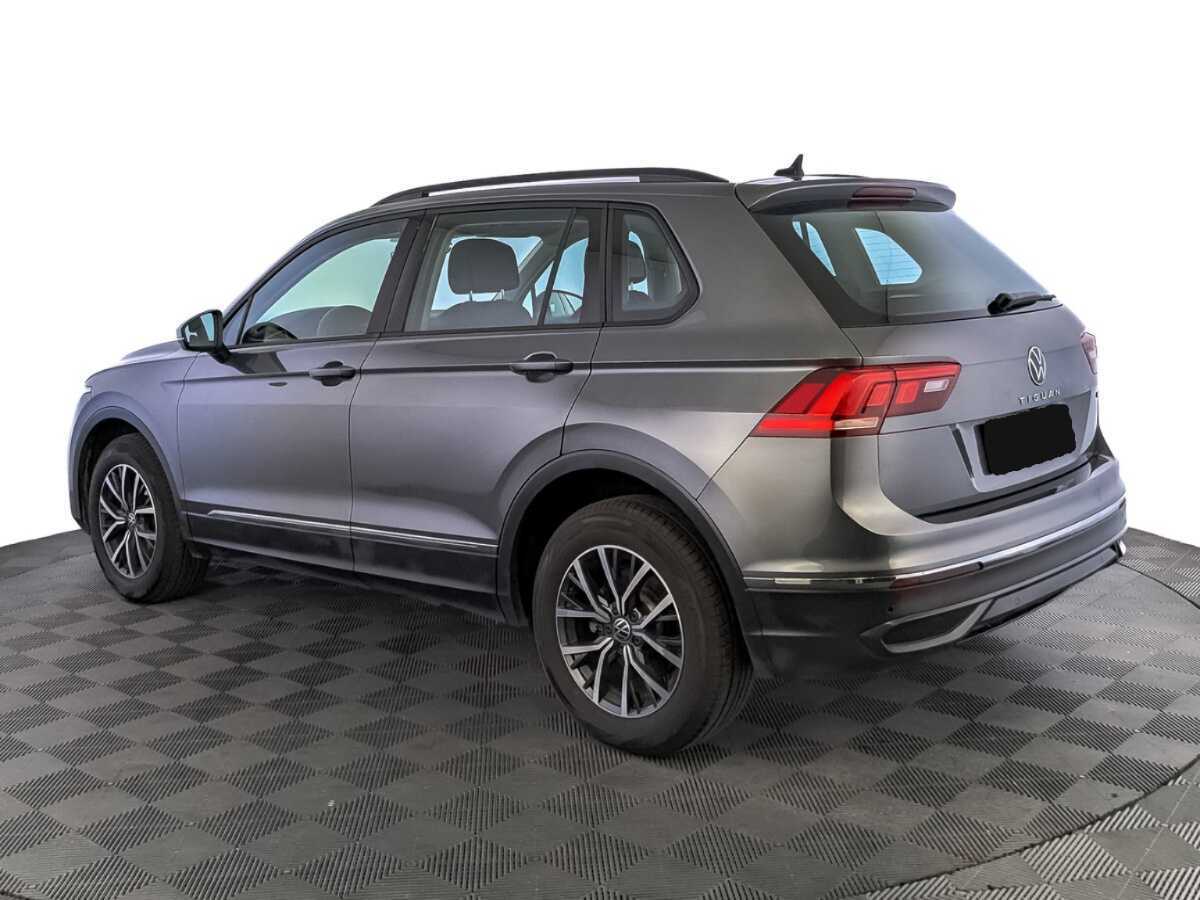 Volkswagen Tiguan с пробегом — 2021 год. Фото: #6