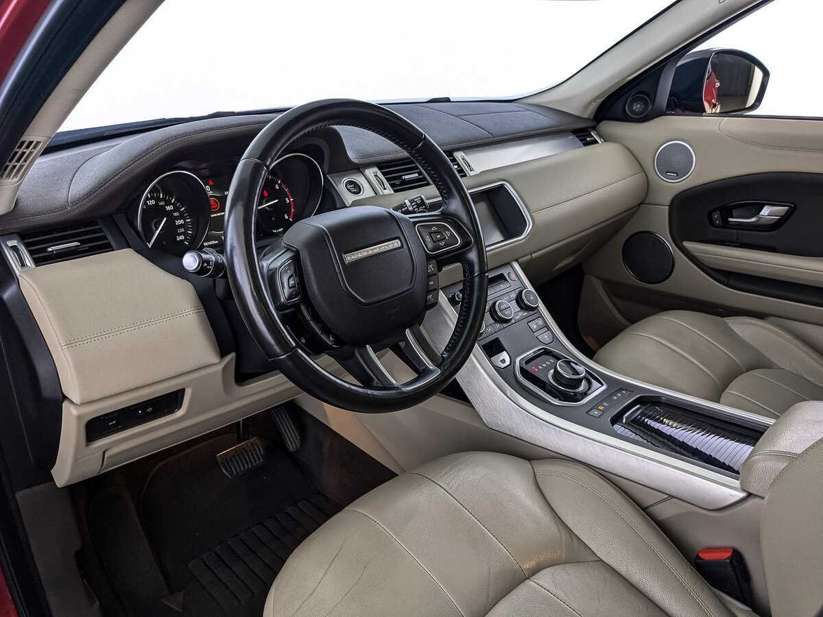 Land Rover Range Rover Evoque с пробегом — 2017 год. Фото: #10