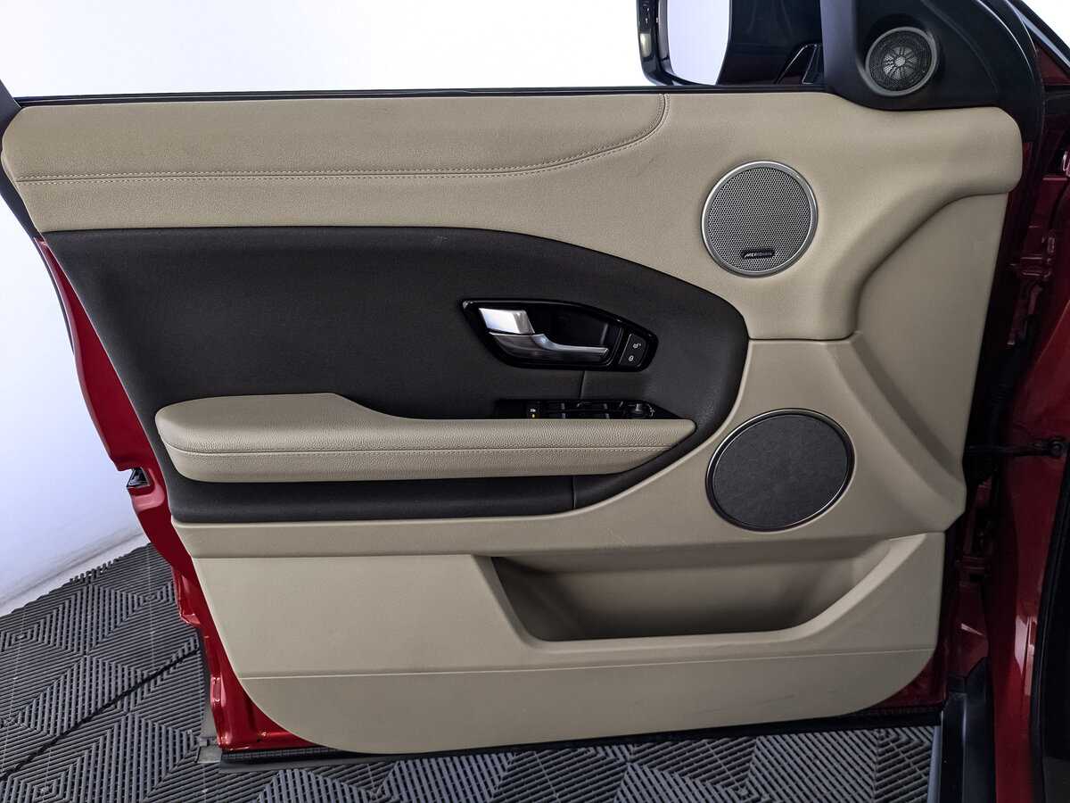 Land Rover Range Rover Evoque с пробегом — 2017 год. Фото: #13