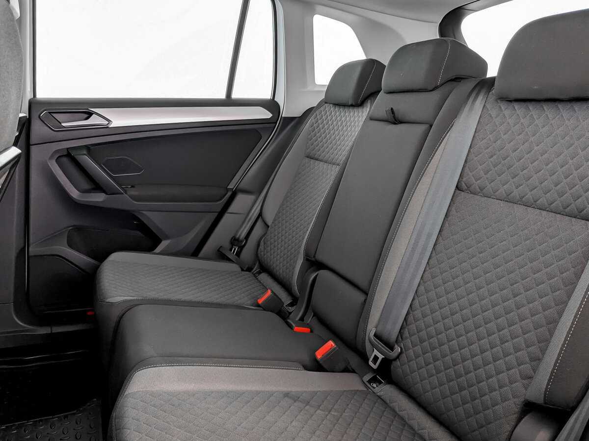 Volkswagen Tiguan с пробегом — 2017 год. Фото: #9