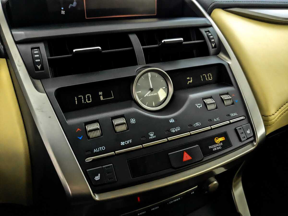 Lexus NX с пробегом — 2018 год. Фото: #20