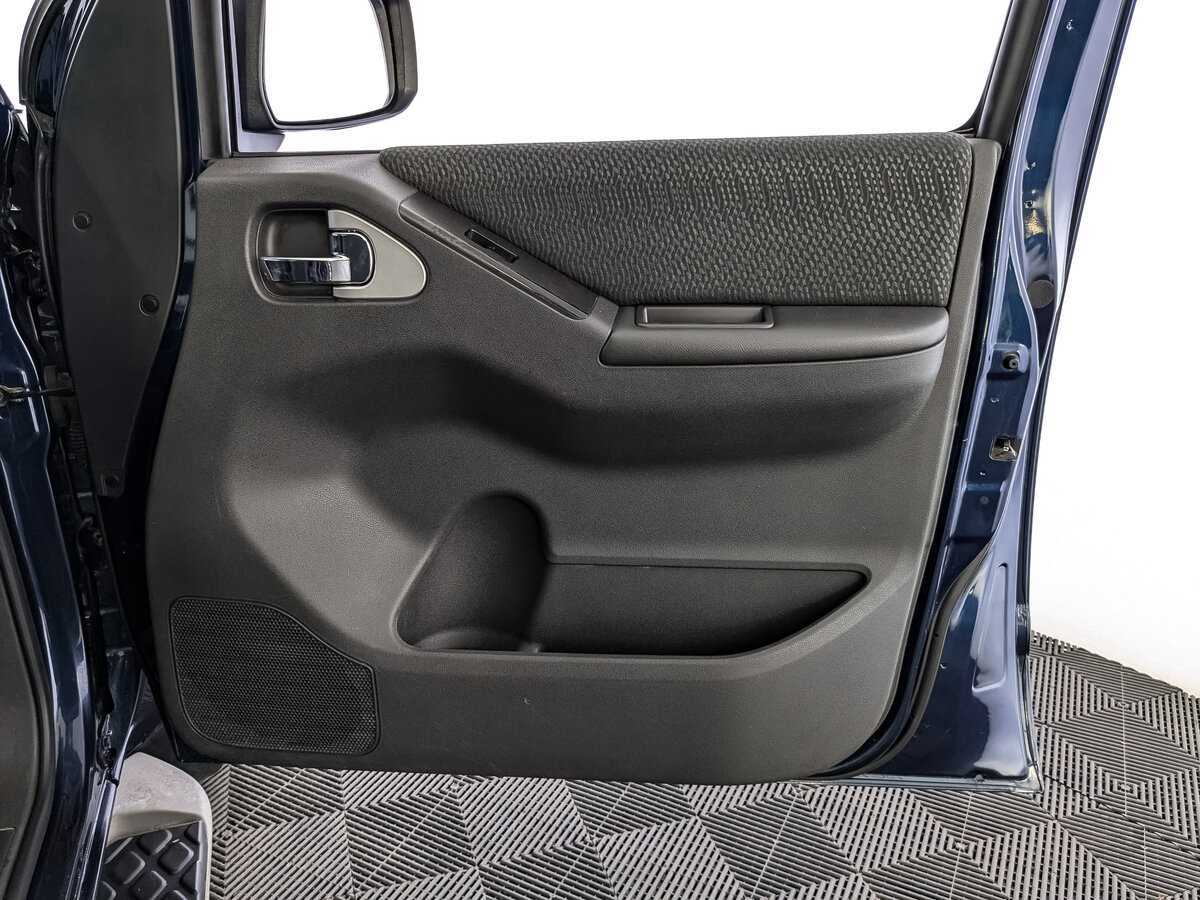 Nissan Pathfinder с пробегом — 2012 год. Фото: #19