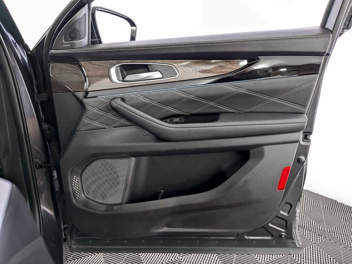 EXEED VX с пробегом — 2022 год. Фото: #19