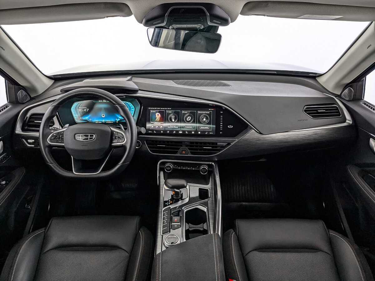 Geely Tugella с пробегом — 2021 год. Фото: #9