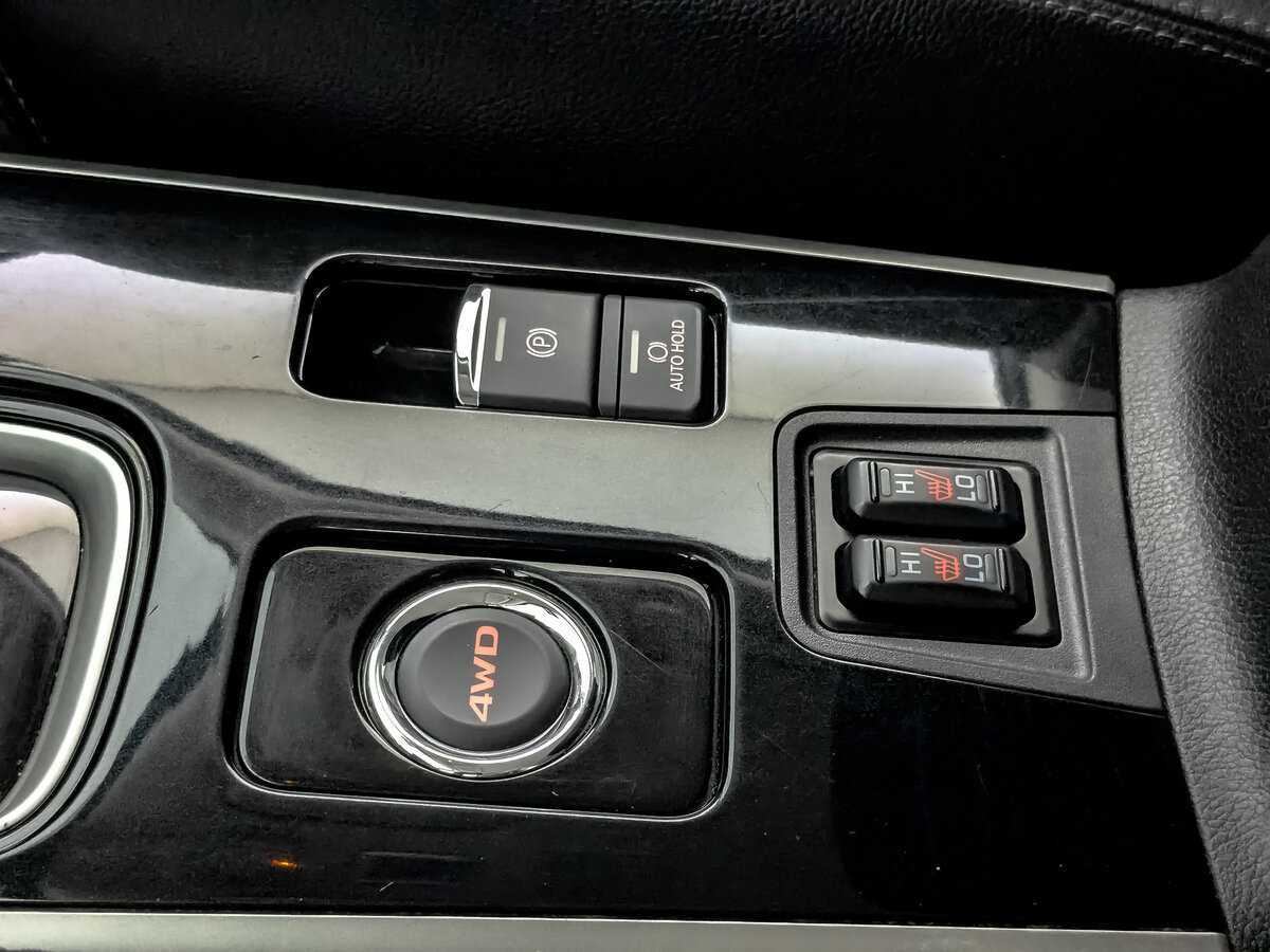 Mitsubishi Outlander с пробегом — 2017 год. Фото: #22