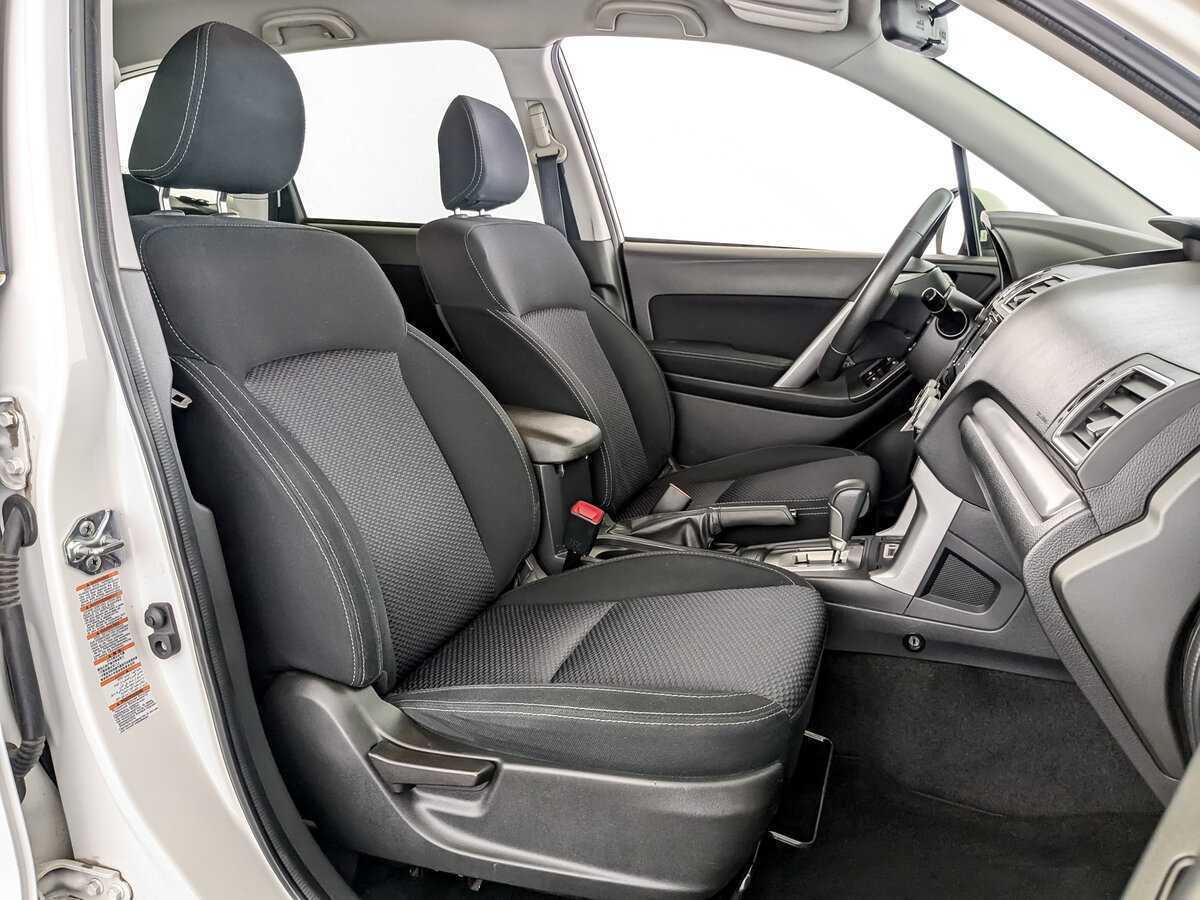 Subaru Forester с пробегом — 2015 год. Фото: #16