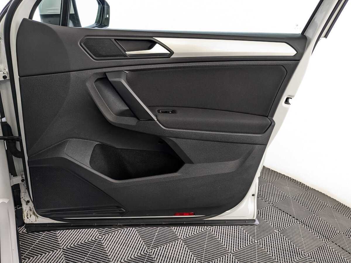 Volkswagen Tiguan с пробегом — 2018 год. Фото: #20