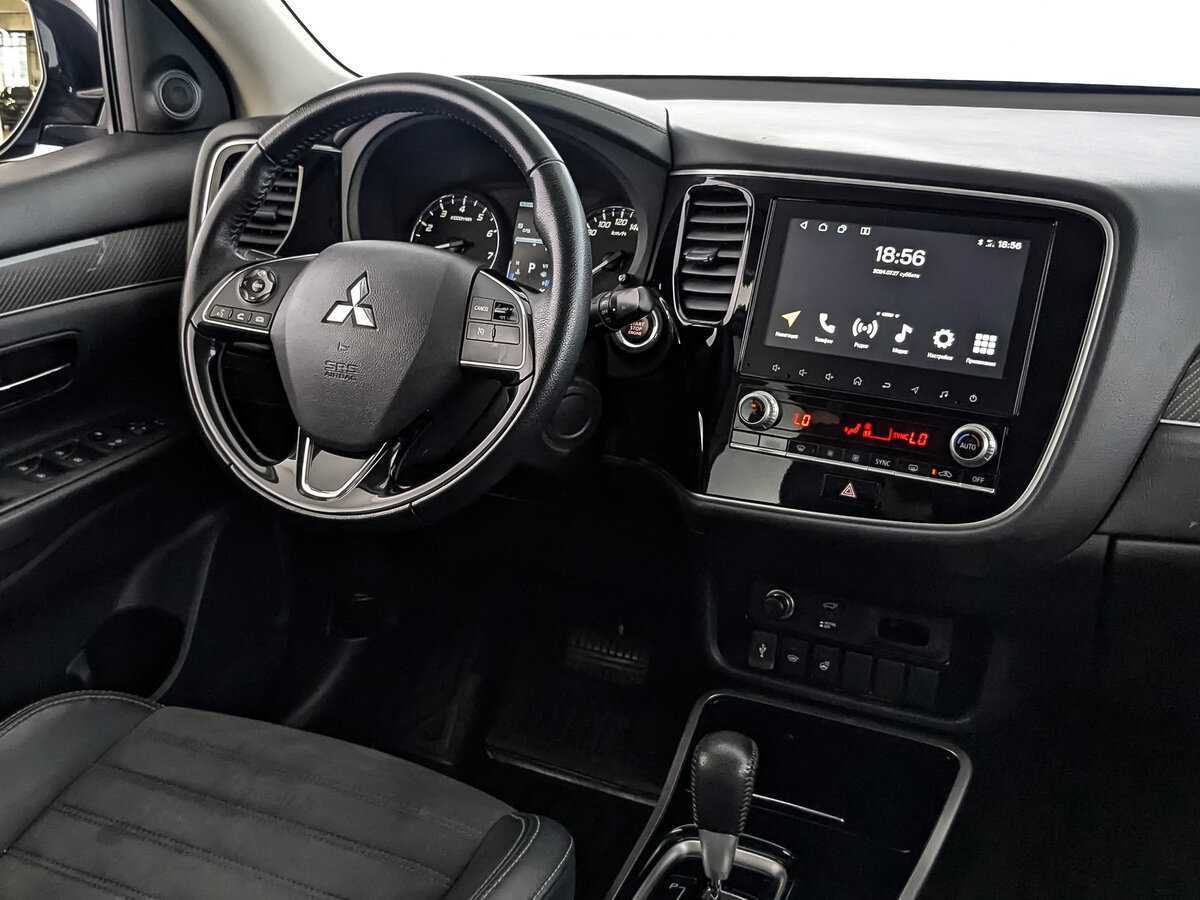 Mitsubishi Outlander с пробегом — 2021 год. Фото: #23