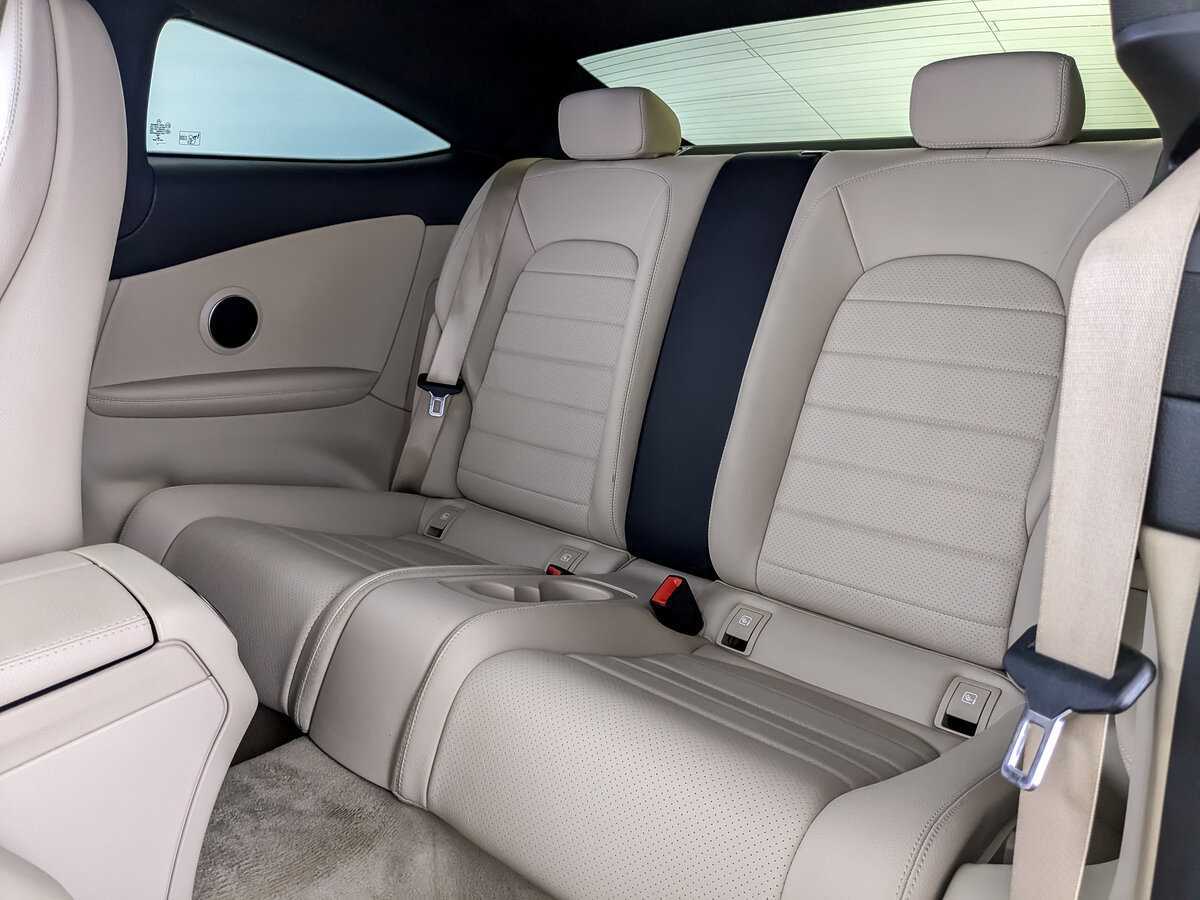 Mercedes-Benz C-Класс с пробегом — 2018 год. Фото: #9