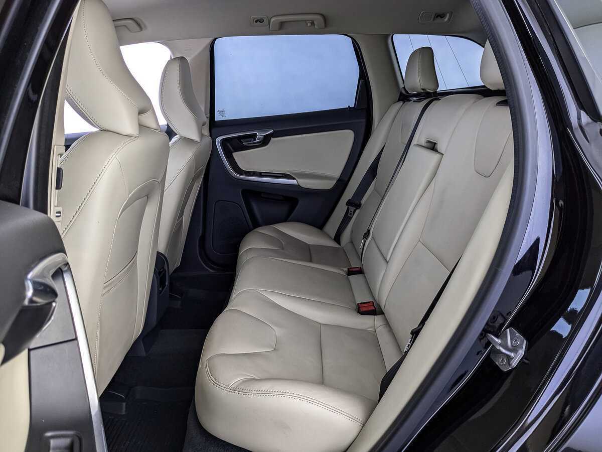 Volvo XC60 с пробегом — 2017 год. Фото: #13
