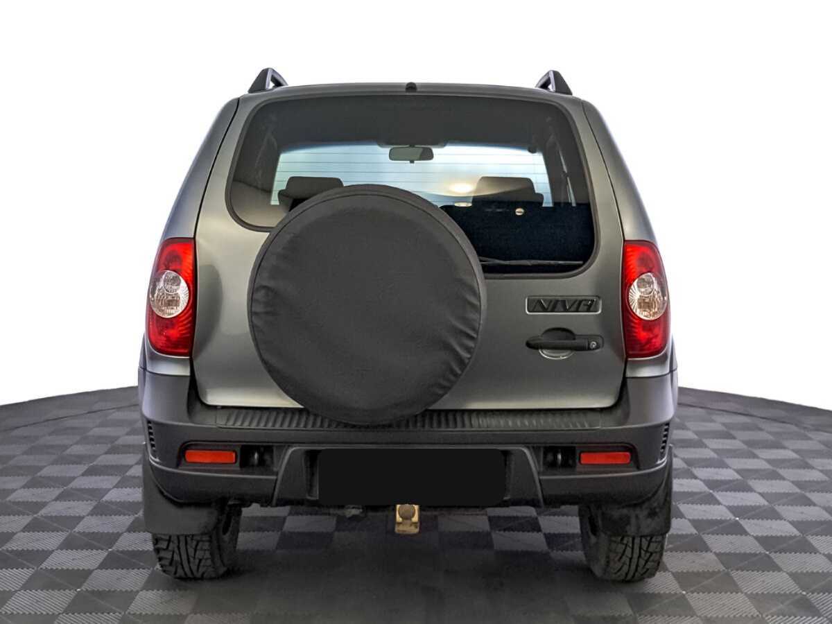 Chevrolet Niva с пробегом — 2019 год. Фото: #5