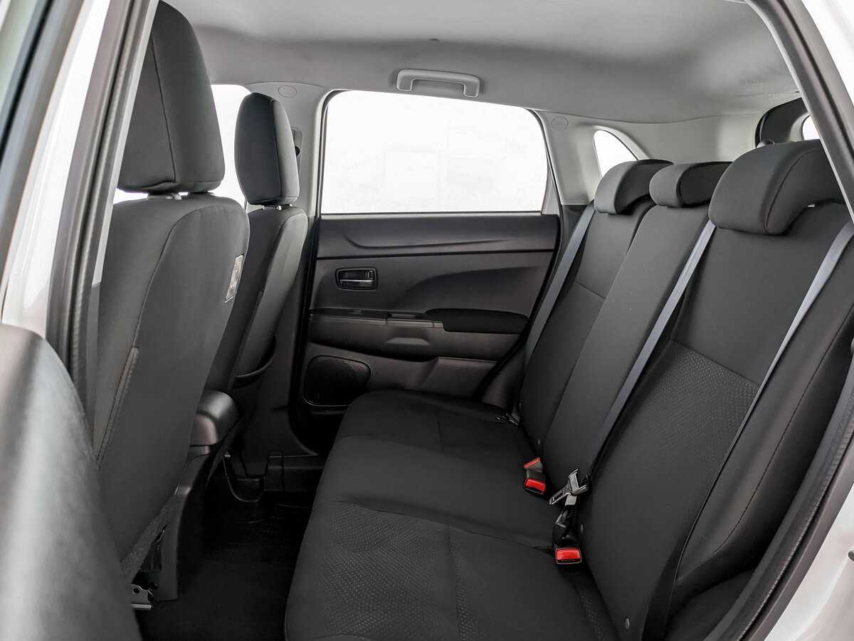 Mitsubishi ASX с пробегом — 2013 год. Фото: #9