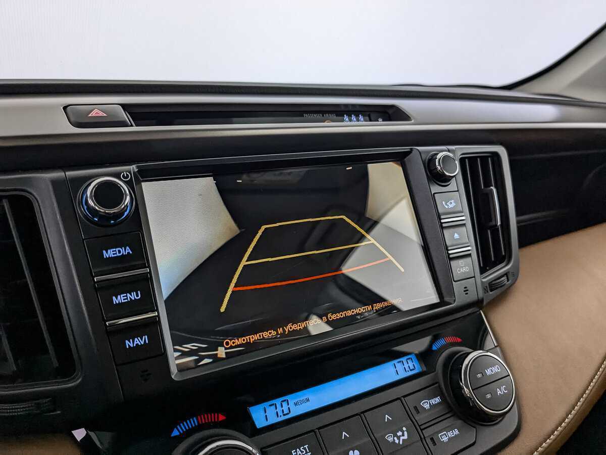 Toyota RAV4 с пробегом — 2017 год. Фото: #22