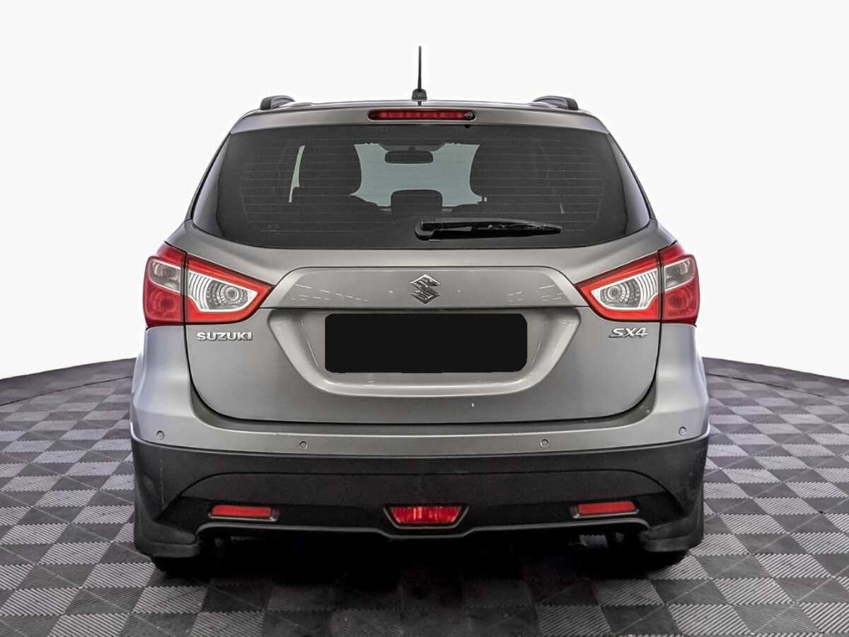 Suzuki SX4 с пробегом — 2014 год. Фото: #5