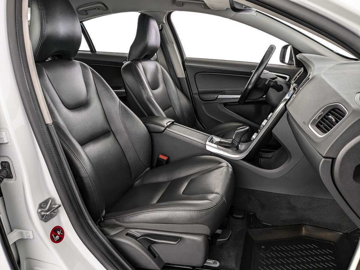 Volvo S60 с пробегом — 2016 год. Фото: #19