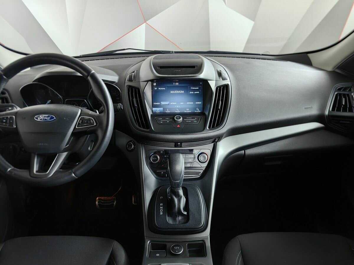 Ford Kuga с пробегом — 2018 год. Фото: #9