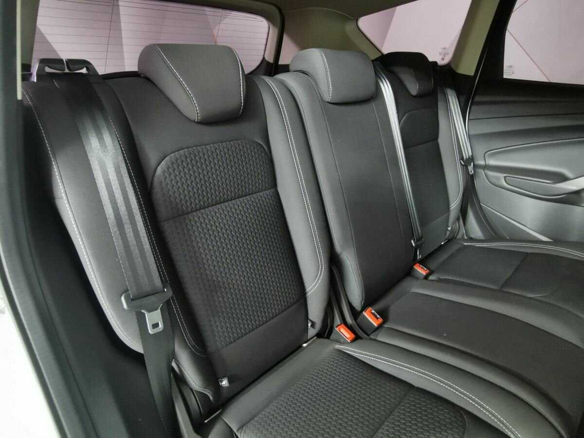 Ford Kuga с пробегом — 2017 год. Фото: #12