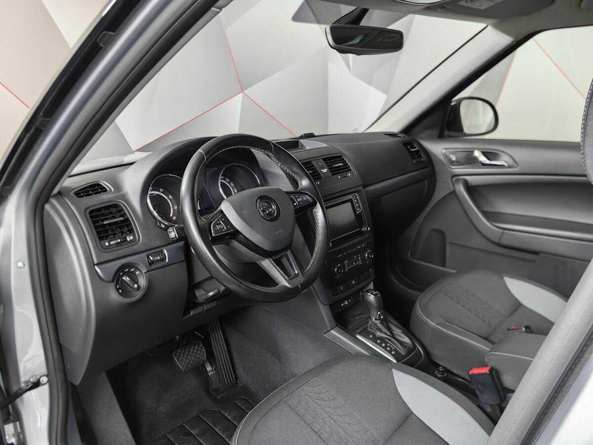 Skoda Yeti с пробегом — 2017 год. Фото: #14